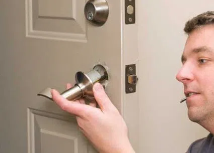Gold Locksmith Store Houston, TX 713-357-0762 - install-new-locks
